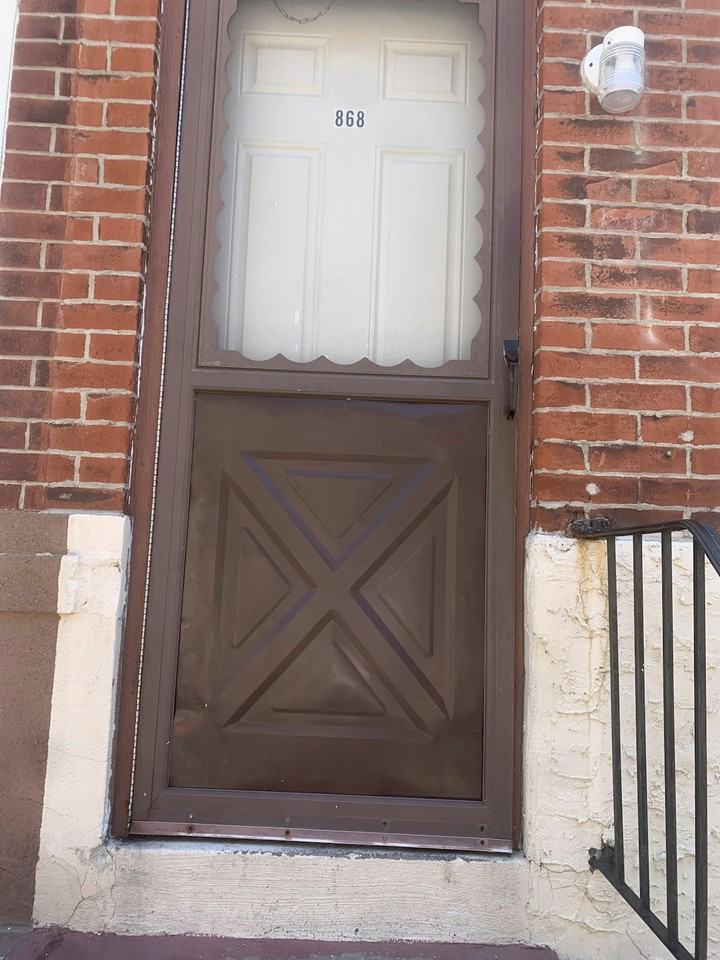 868 Mercer Street, Unit Mercer St. - Photo 2 of 13