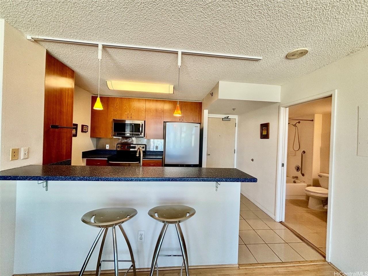 1448 Young St #1007 - Photo 3 of 14