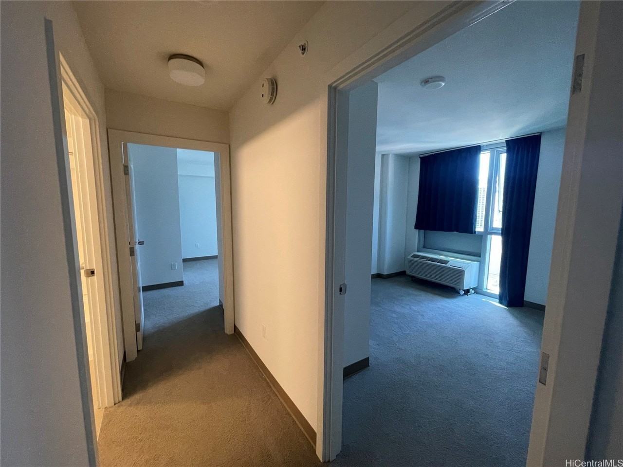988 Halekauwila St #1608 - Photo 4 of 6