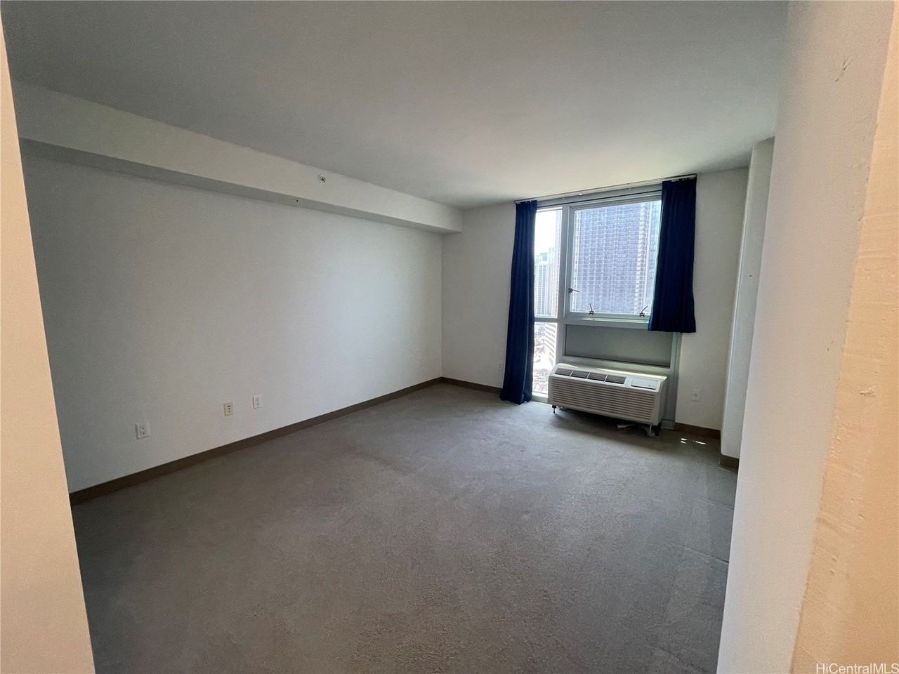 988 Halekauwila St #1608 - Photo 5 of 6