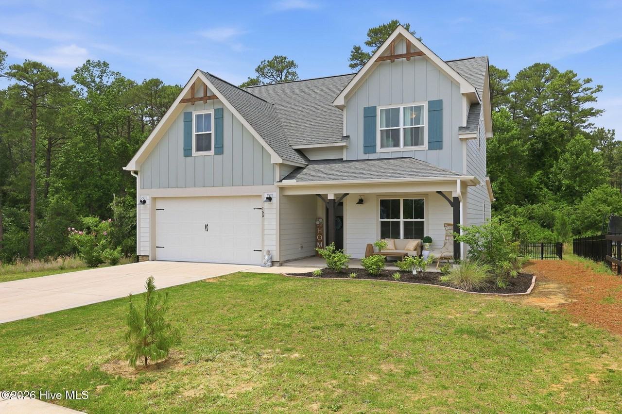 160 Falkirk Ct - Photo 4 of 47
