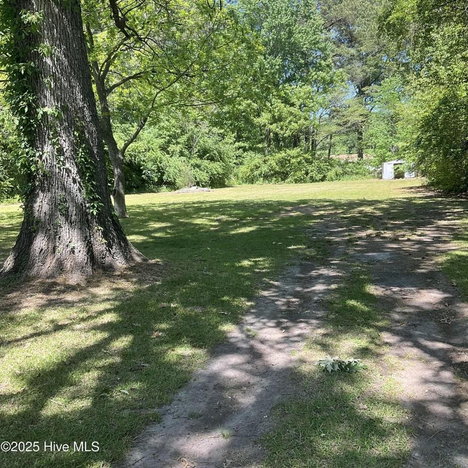162 Ranchland Dr - Photo 4 of 18