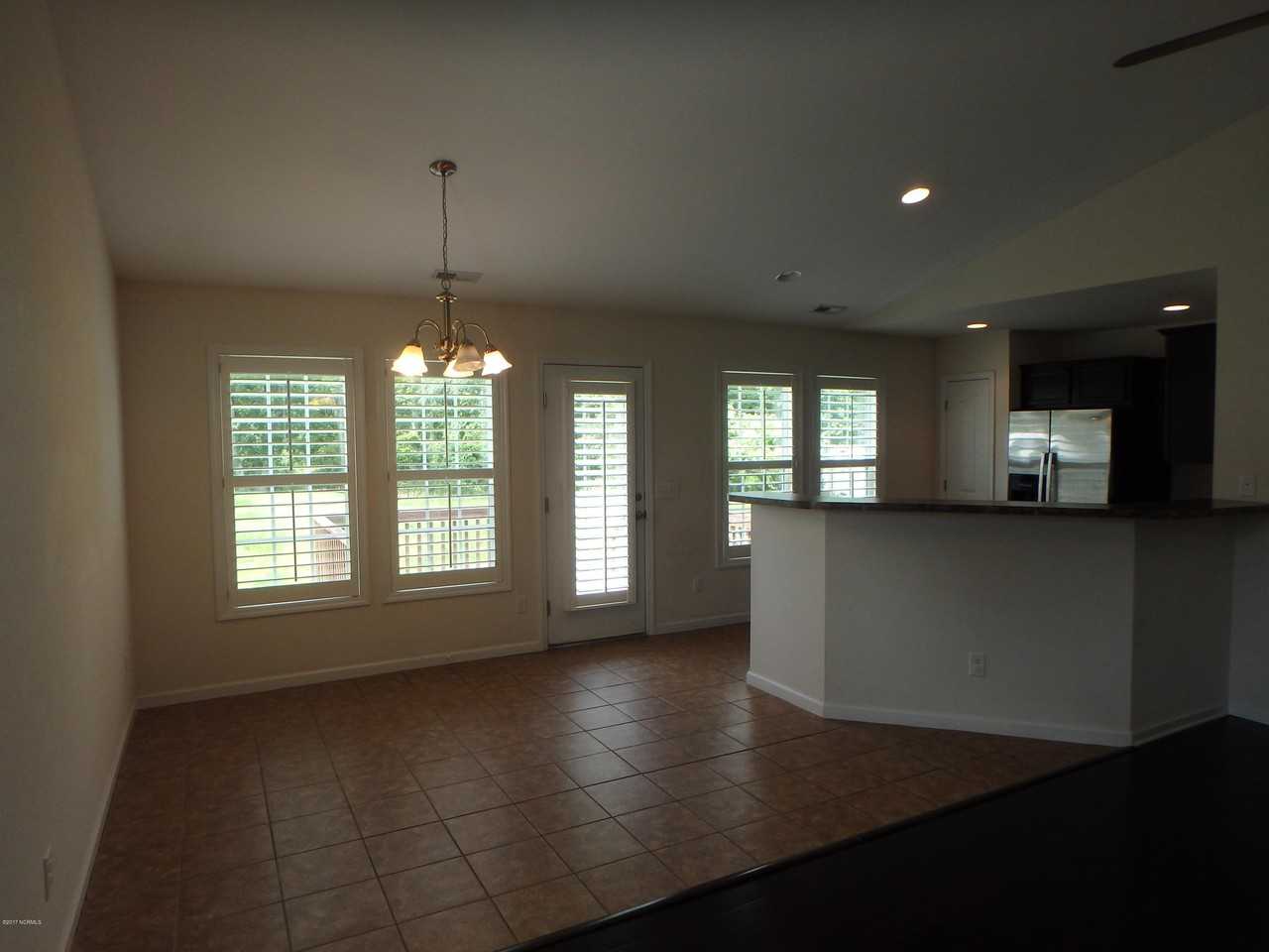 106 Farmgate Dr - Photo 6 of 25