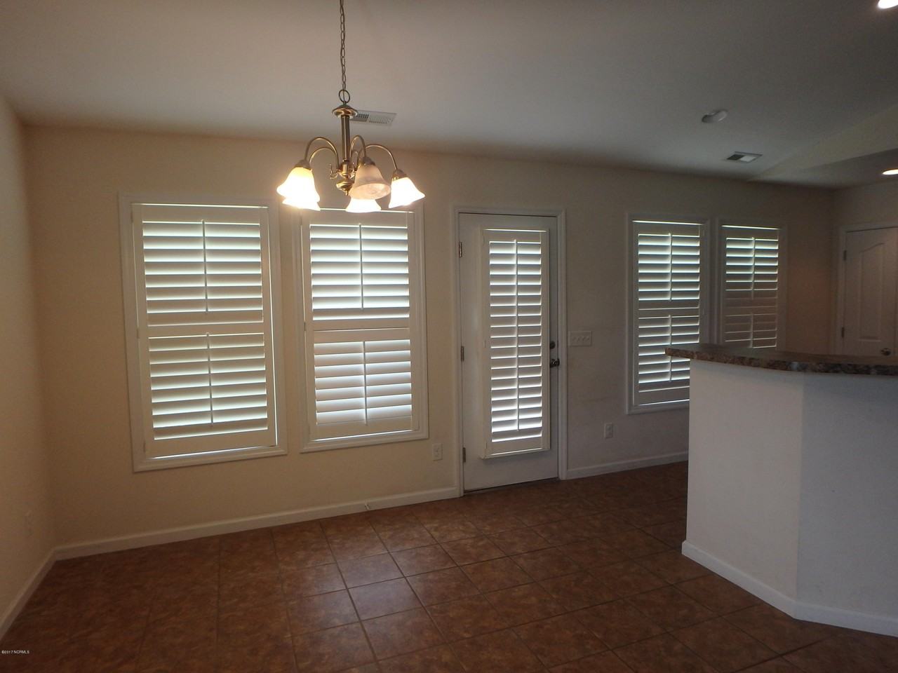 106 Farmgate Dr - Photo 7 of 25