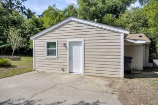 2107 Faircrest Ave #B - Photo 1 of 1