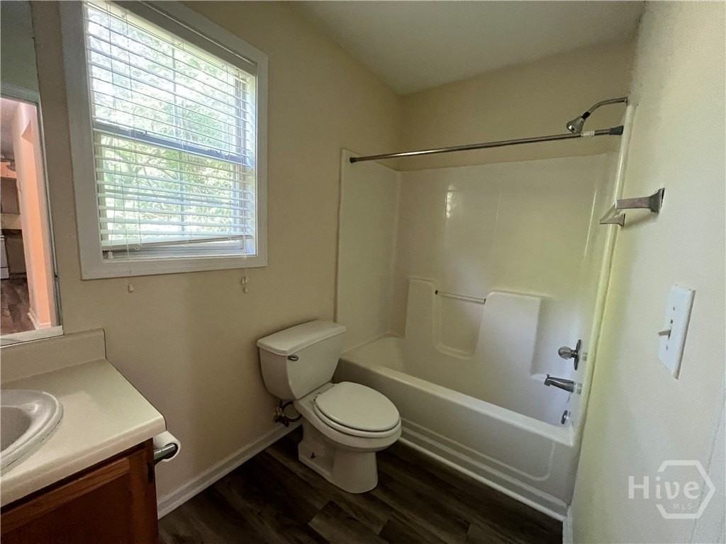 112 White Ter - Photo 6 of 11