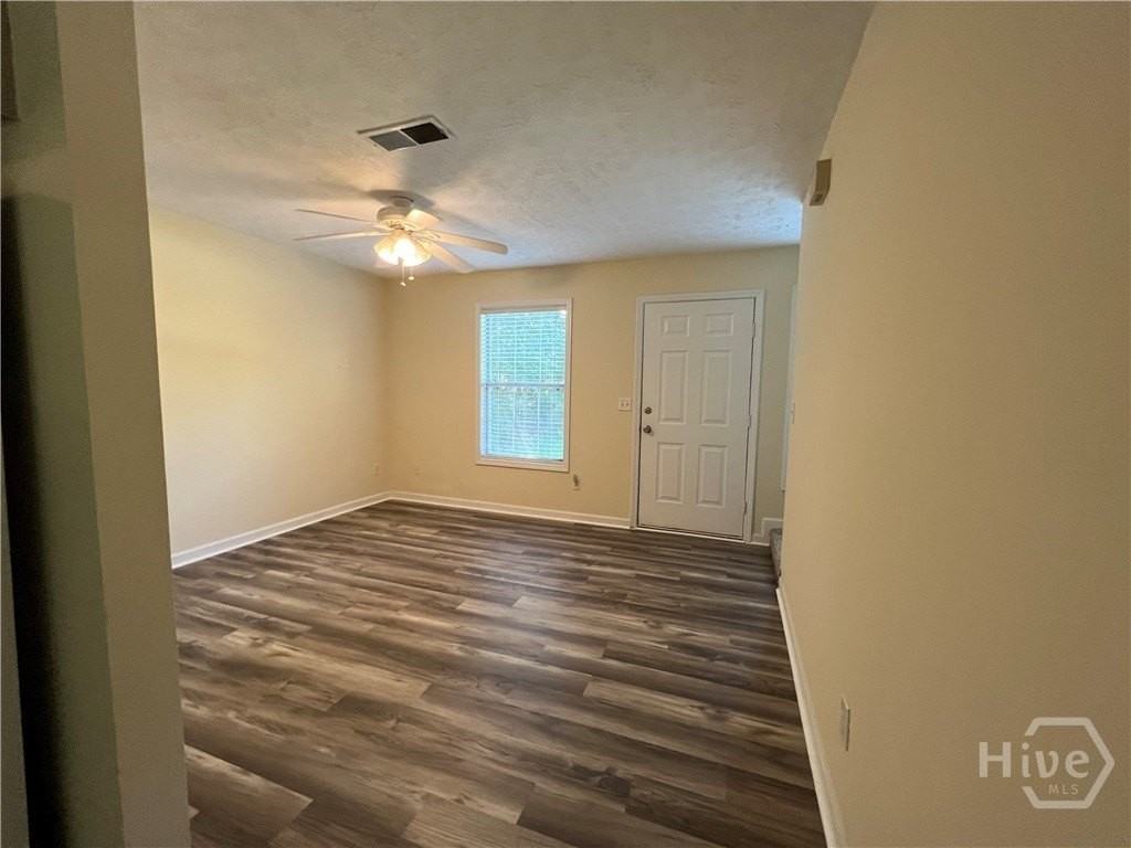 112 White Ter - Photo 7 of 11