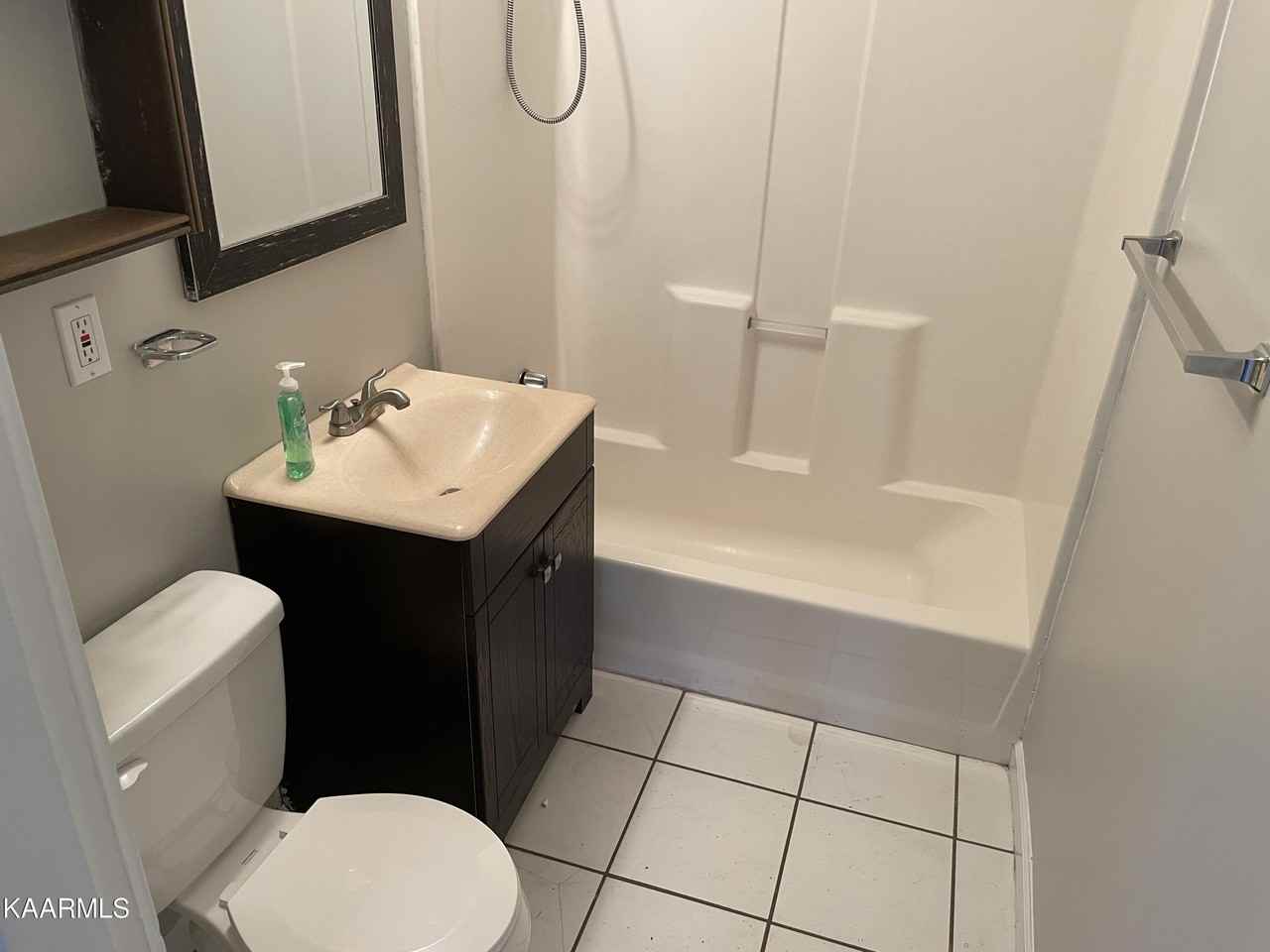 2314 Coker Ave - Photo 7 of 23