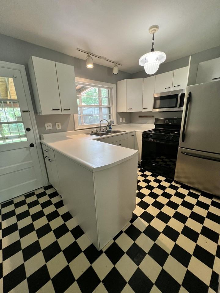 234 Norway St #234 - Photo 6 of 12