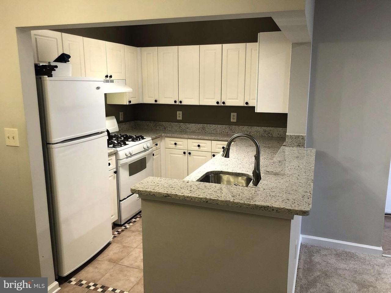 20311 Beechwood Ter - Photo 5 of 27