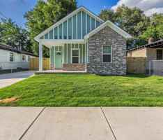 featured image of 2132 Lyon Ave