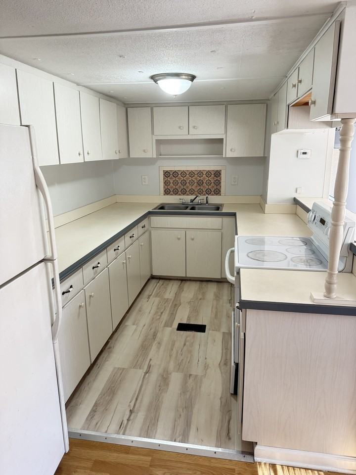 5548 Odom Rd #1 - Photo 3 of 14