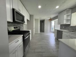 featured image of 12303 Glenmeadow Dr