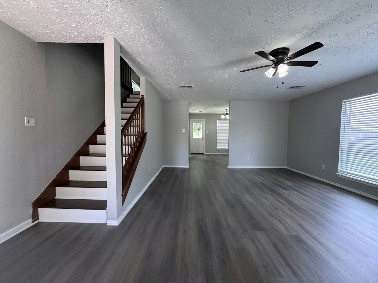 12303 Glenmeadow Drive - Photo 2 of 10