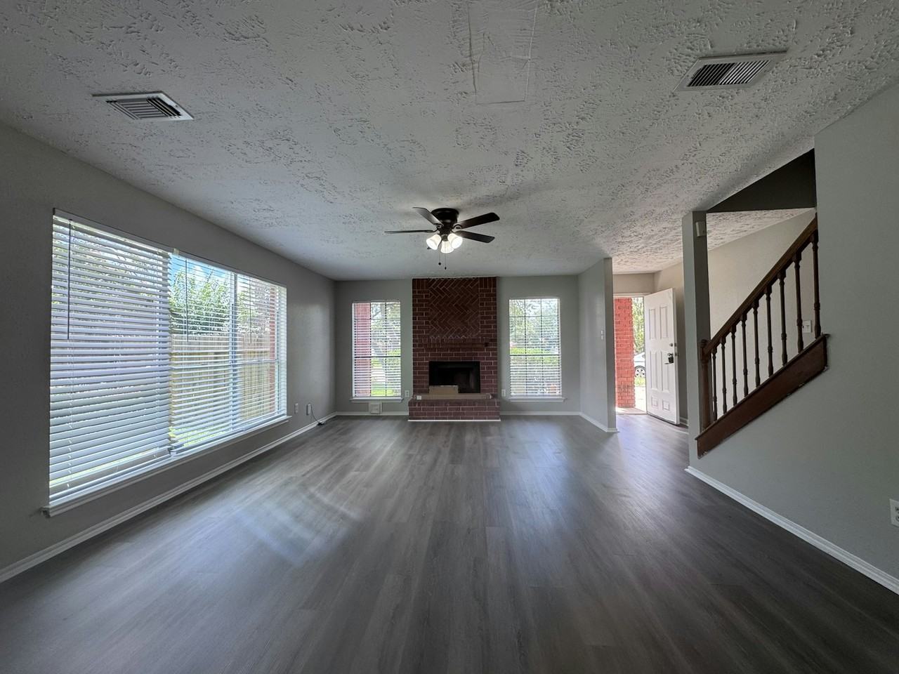 12303 Glenmeadow Drive - Photo 7 of 10