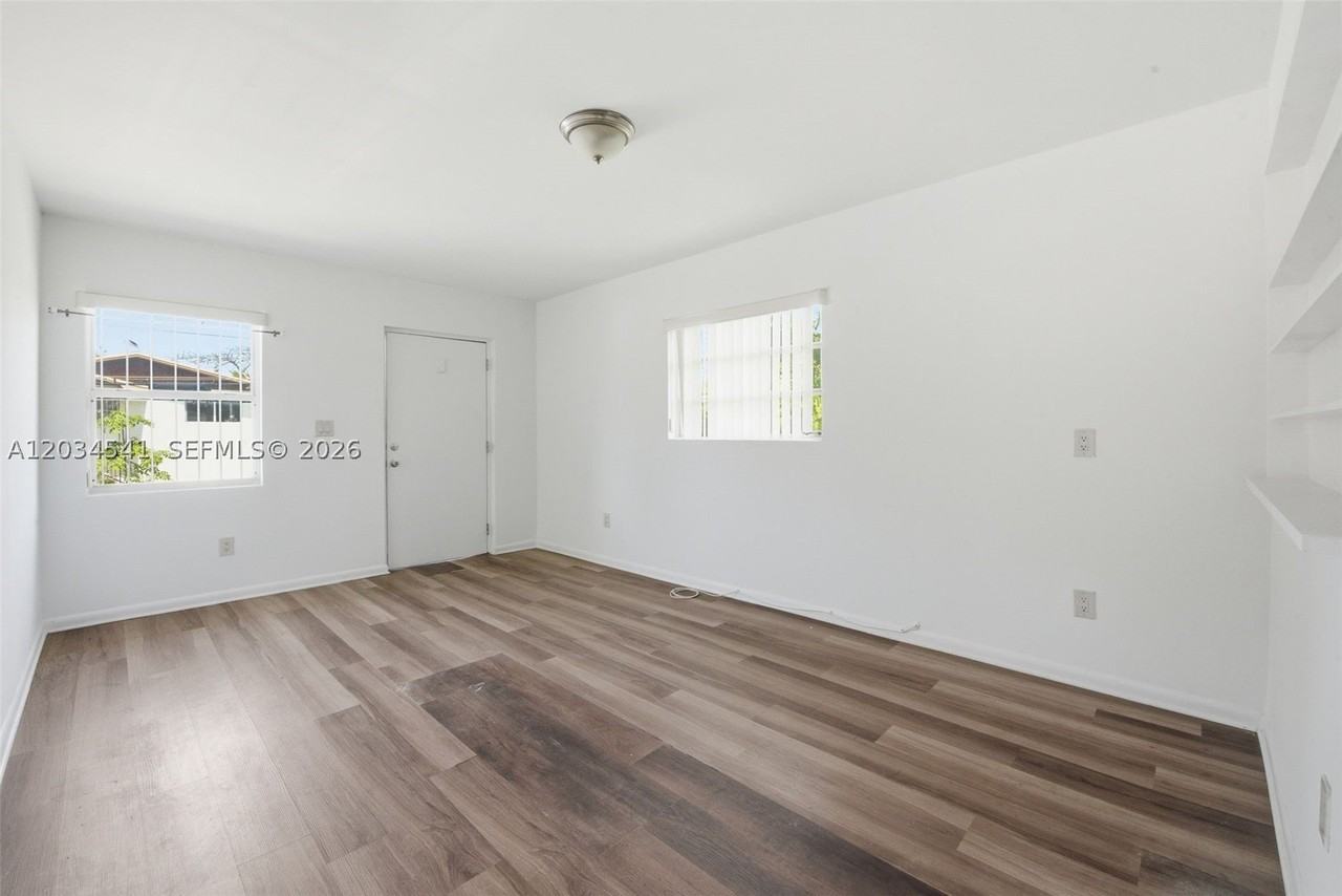 7512 Nw 1st Ave #7512 - Photo 3 of 13