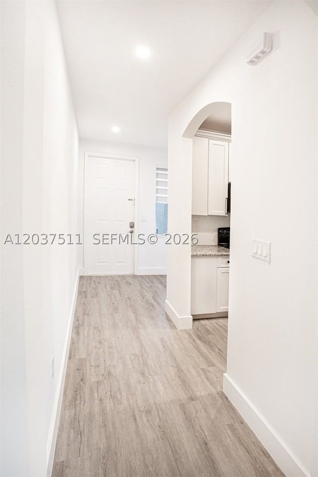 4234 Ne 9th St #4234 - Photo 4 of 20