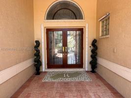 featured image of 4324 Nw 65th Ter