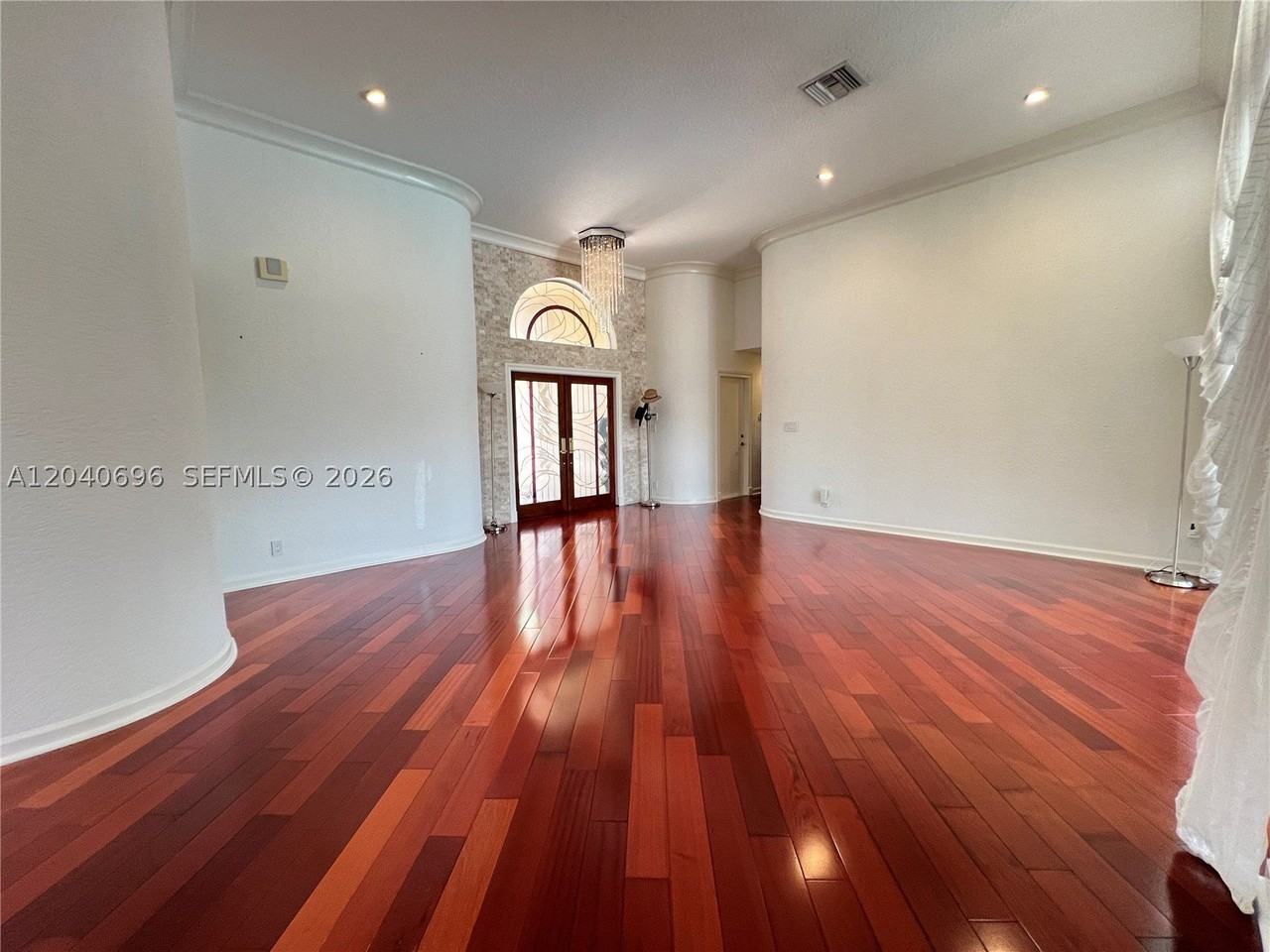 4324 Nw 65th Ter - Photo 2 of 50