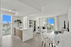 featured image of 401 N Birch Rd #715