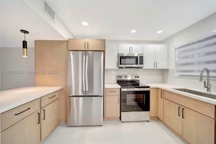 1083 W 38th St #23-8 - Photo 1 of 1
