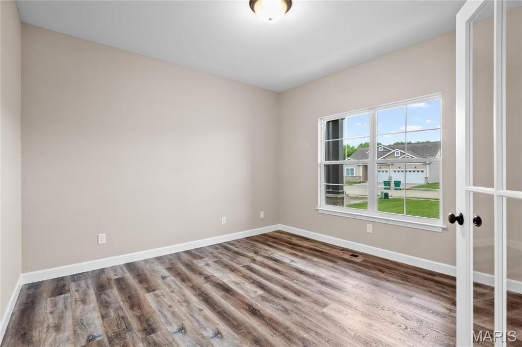 759 Seagate Dr - Photo 5 of 46