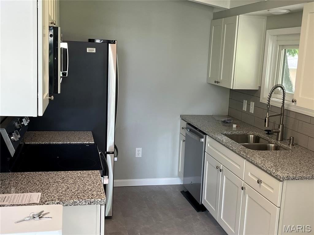 6 Mound Dr - Photo 4 of 11