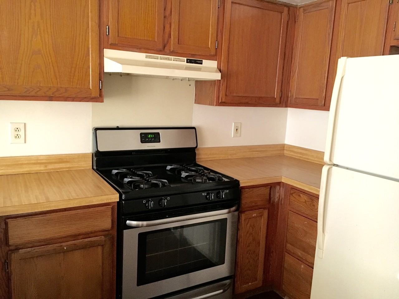 2702 Tall Pines - Photo 3 of 11