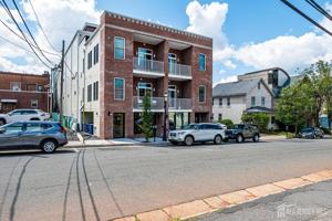 featured image of 21 Station Pl #401