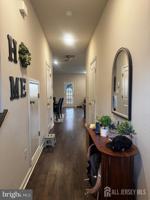 featured image of 8 Peregrine Way