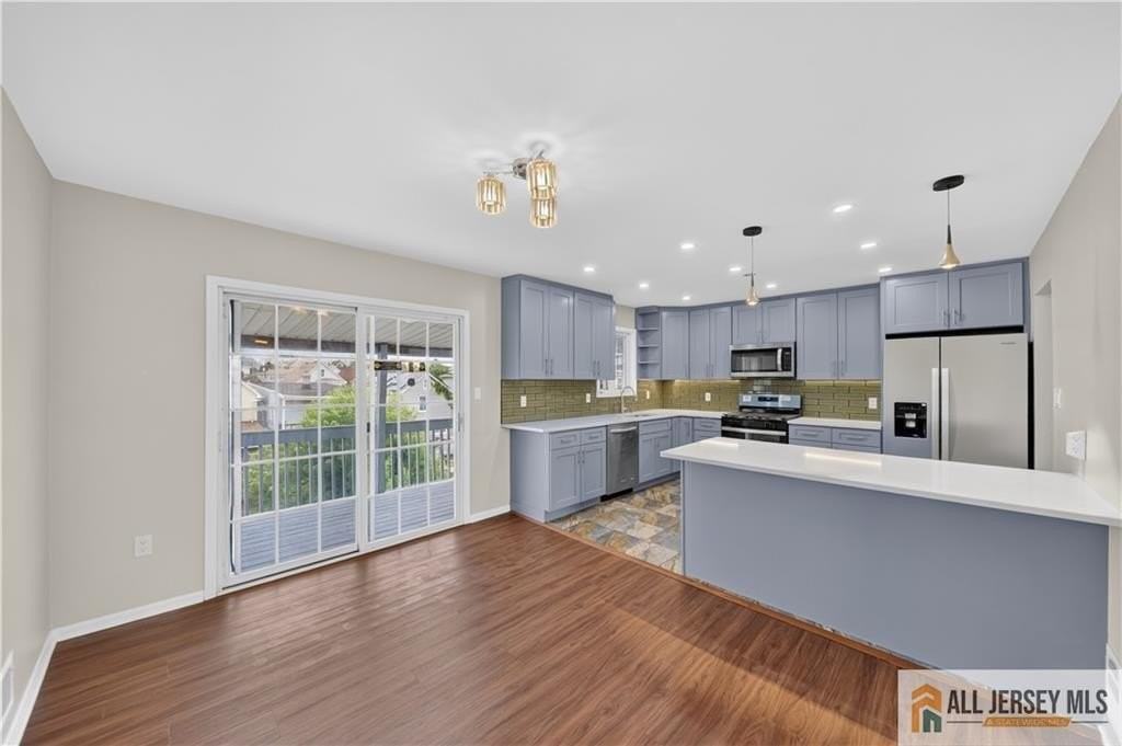 19 Harris St - Photo 4 of 16