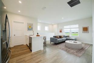 7910 Lake Flores Ave - Photo 1 of 1