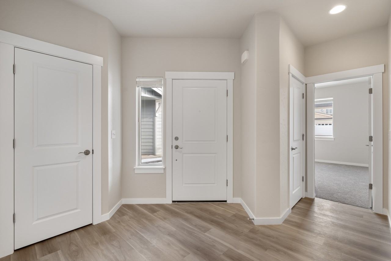 1319 N Tschirley Rd #1 - Photo 4 of 23