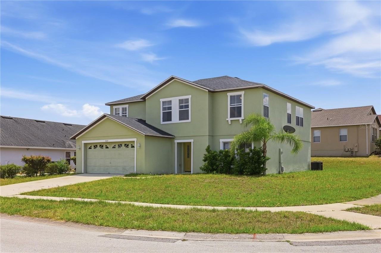7339 Country Run Pkwy - Photo 2 of 42