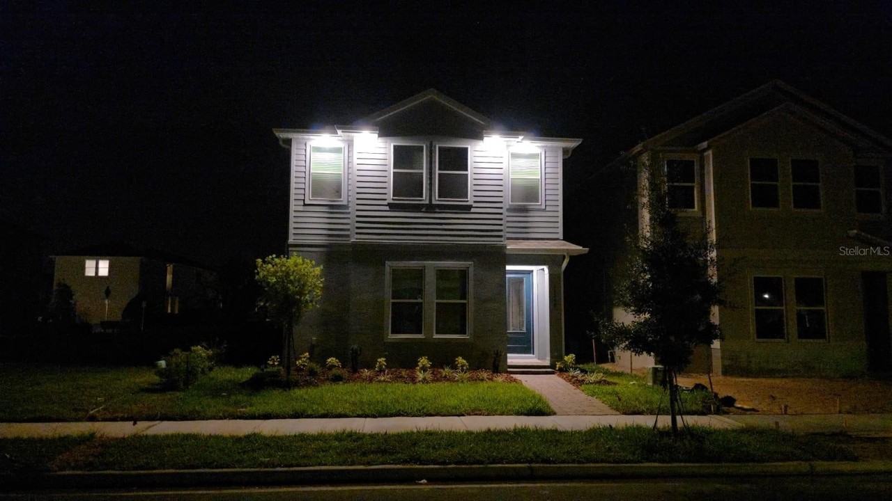 14768 Field Daisy Dr - Photo 2 of 44