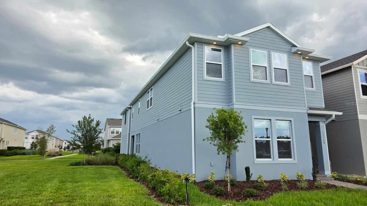 14768 Field Daisy Dr - Photo 3 of 44