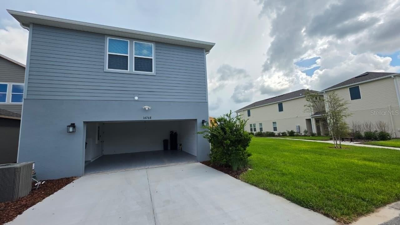 14768 Field Daisy Dr - Photo 6 of 44