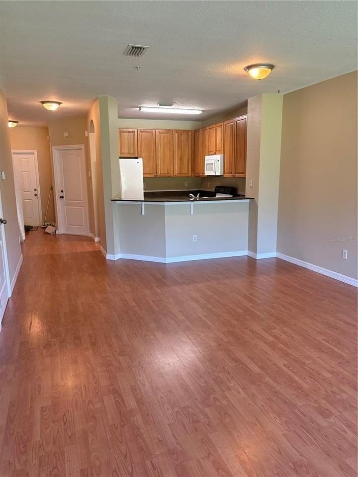 13841 Daniels Landing Cir - Photo 4 of 16