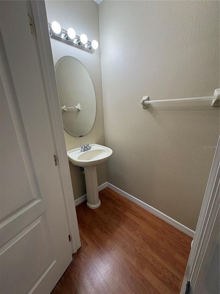 13841 Daniels Landing Cir - Photo 5 of 16