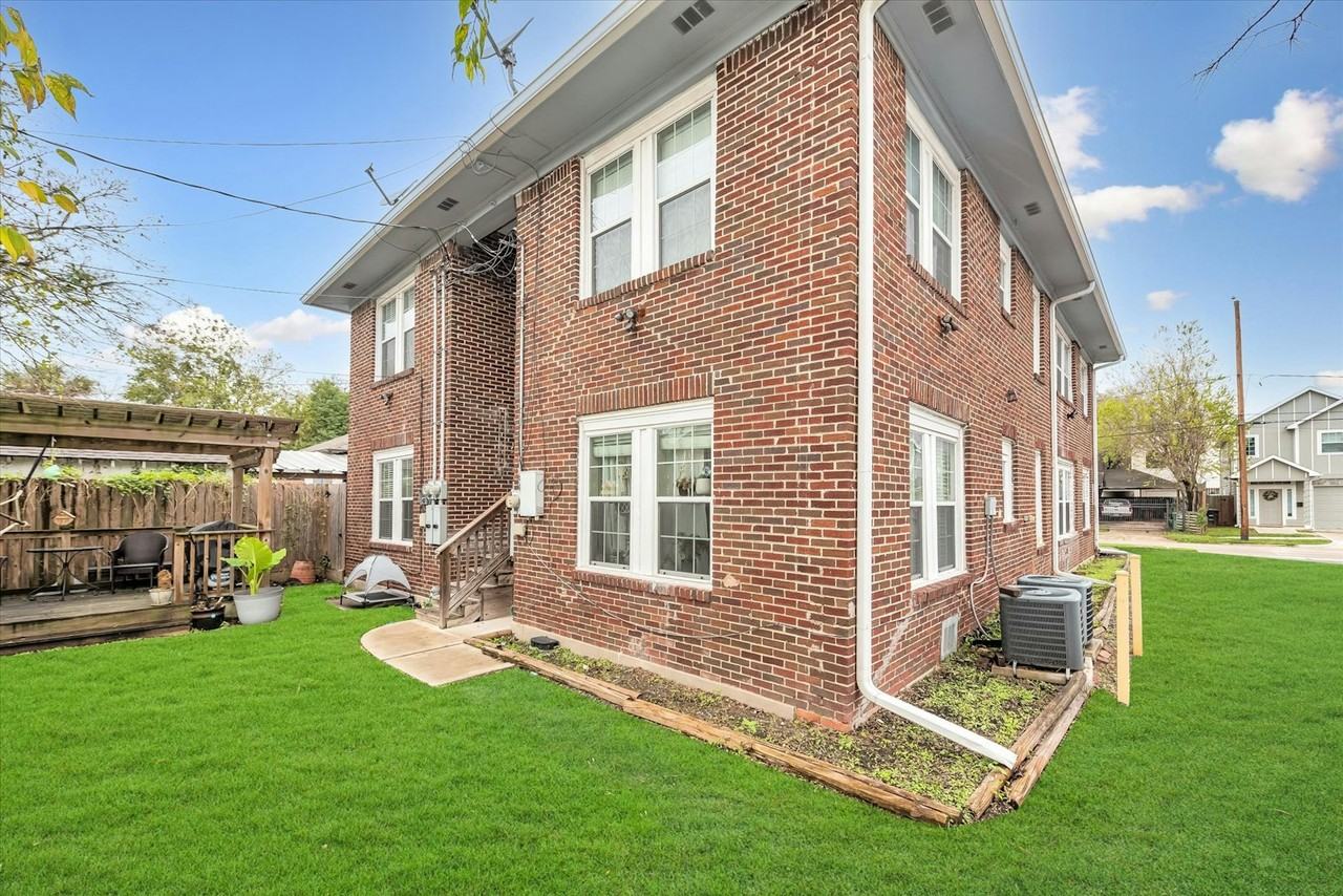 4114 Lamar Street, Unit 1 - Photo 2 of 25