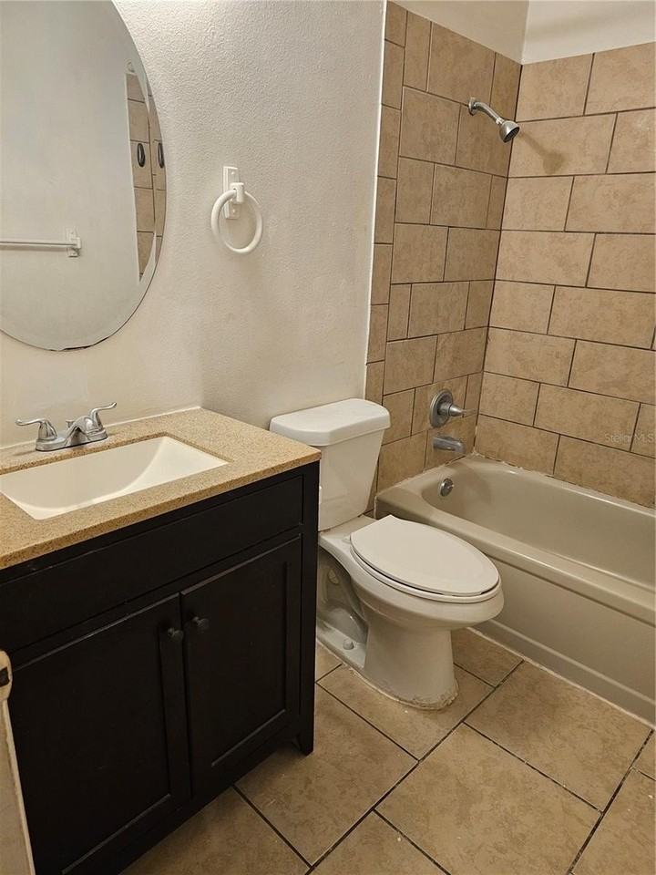 331 W Alamo Dr - Photo 7 of 14