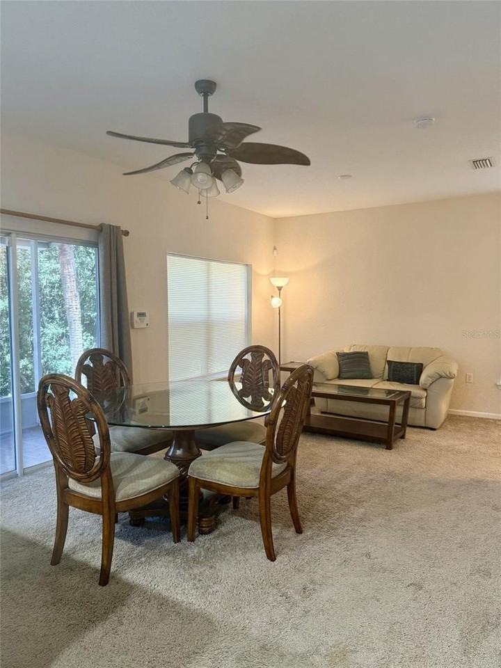 16322 Parkstone Palms Ct - Photo 4 of 18