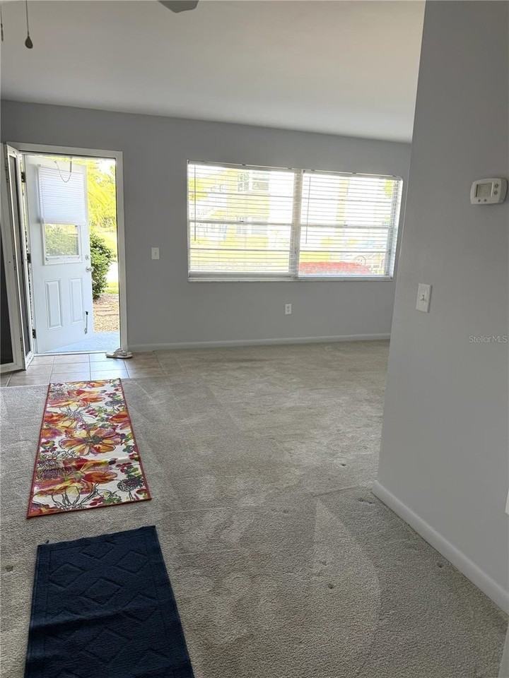 5850 18th St N #7 - Photo 7 of 42