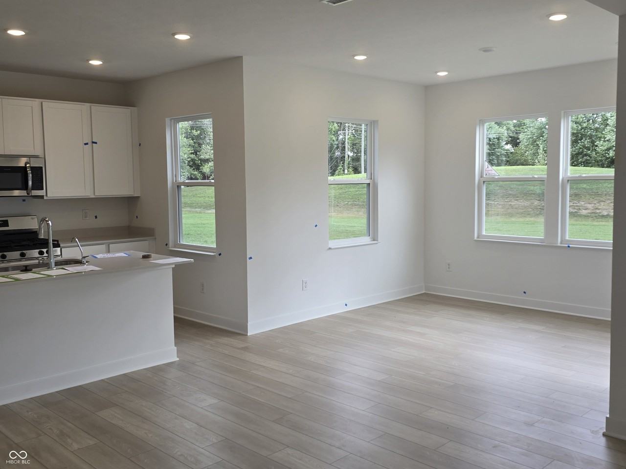 1059 Marston Ln - Photo 5 of 18
