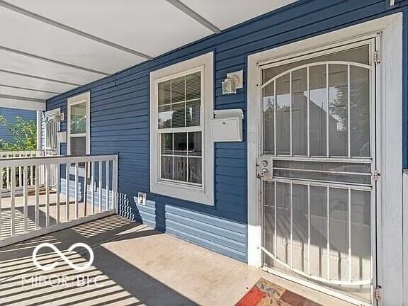 2510 Guilford Ave - Photo 3 of 29