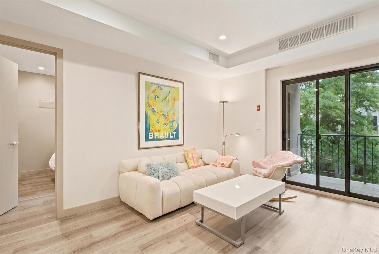 849 Madison St #4B - Photo 4 of 13
