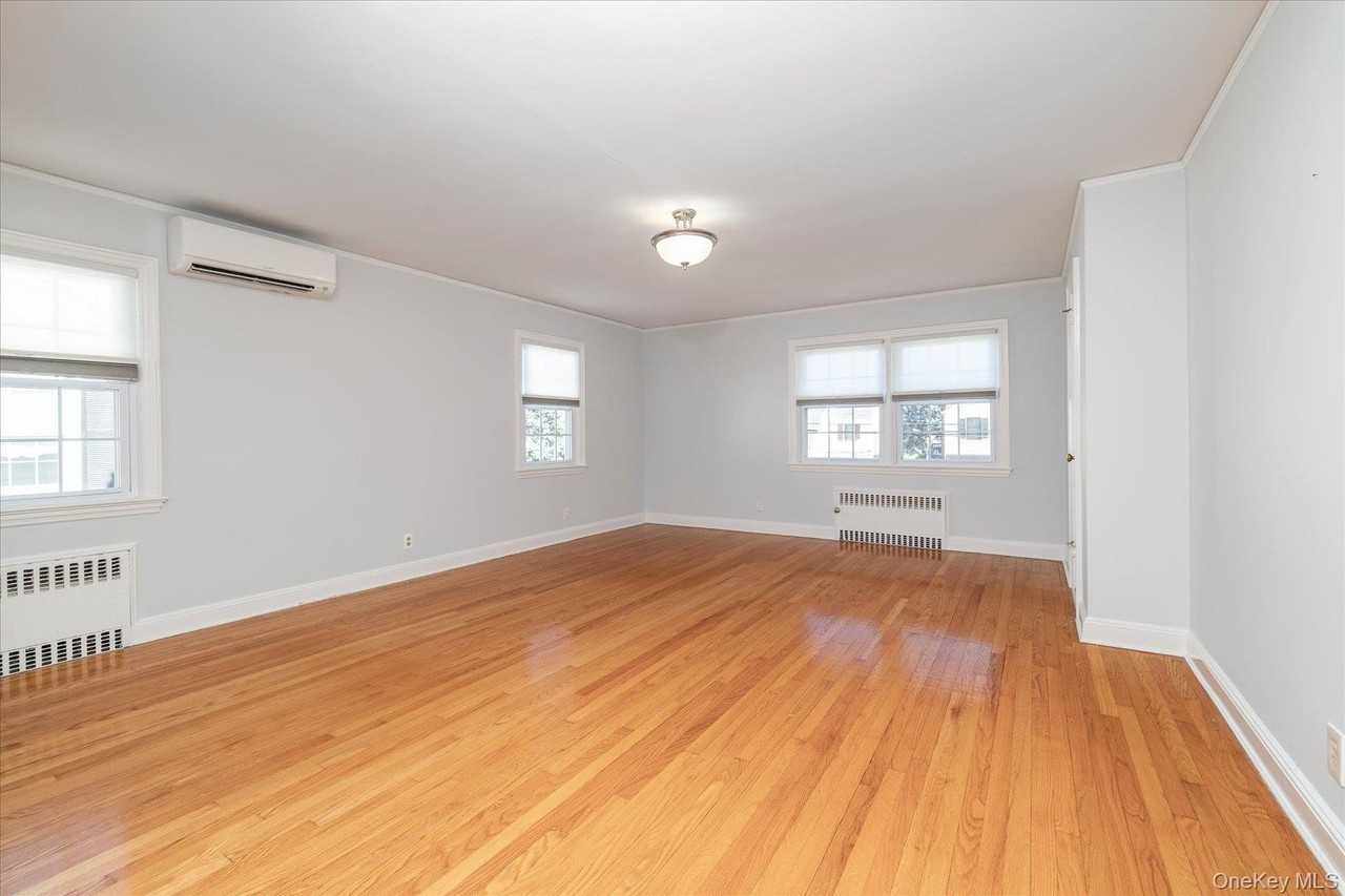 108 Muirfield Rd - Photo 7 of 15