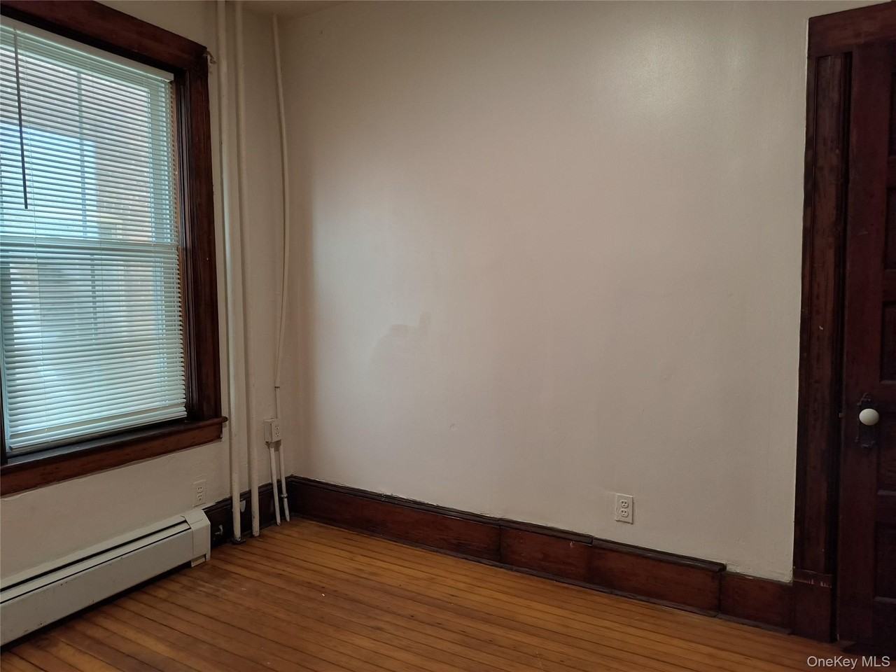 169 N Miller St - Photo 4 of 11