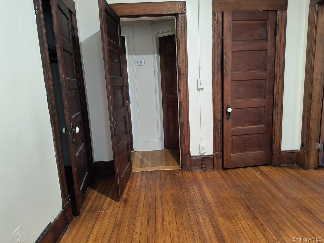 169 N Miller St - Photo 5 of 11