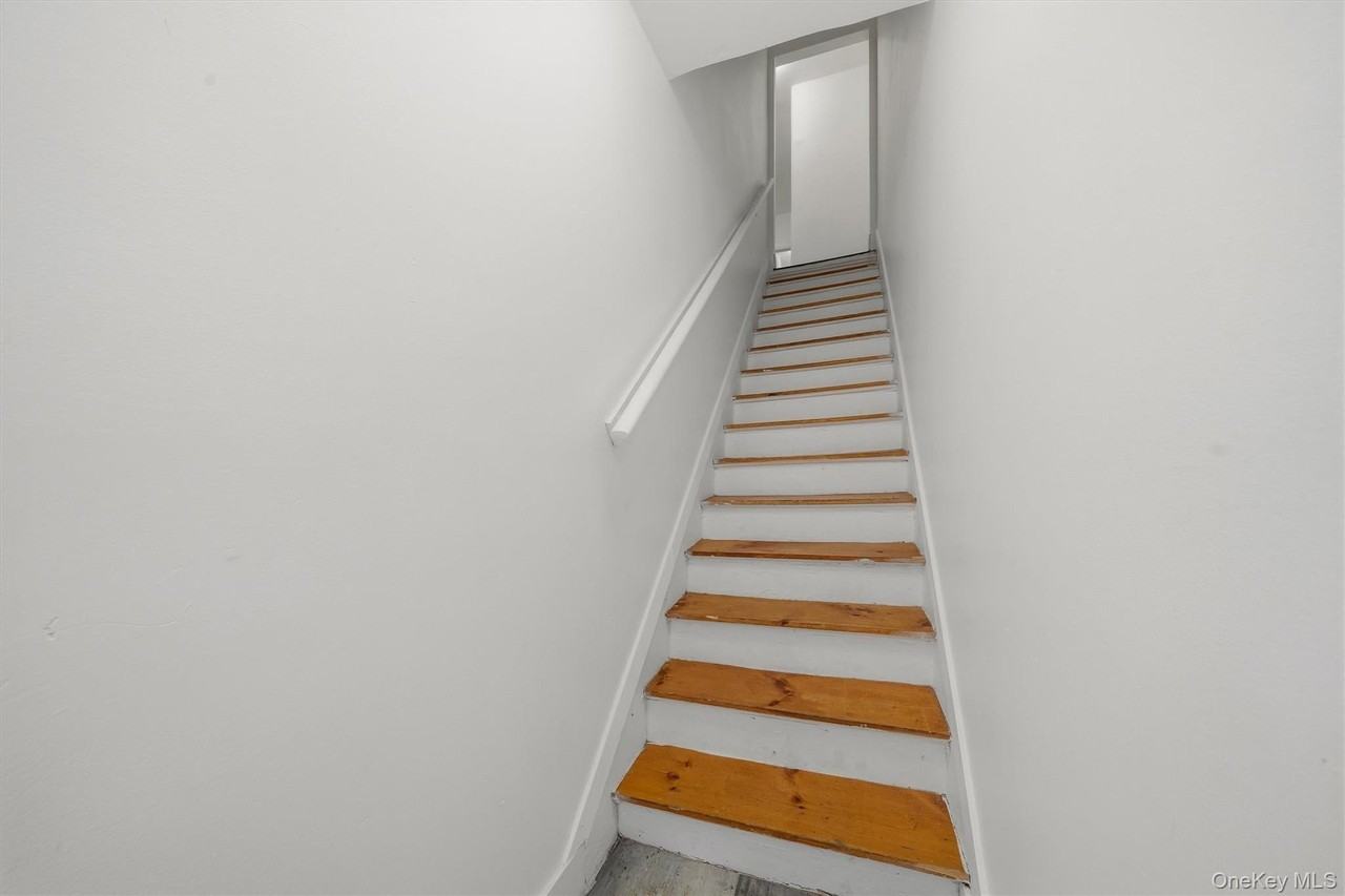 413 Liberty St - Photo 3 of 30